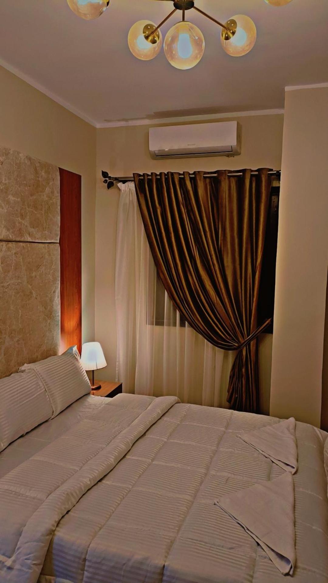 Solima Pyramids Inn Kafret el-Gabal Eksteriør billede